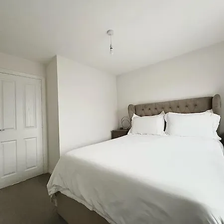 The Stainton Hideaway - Modern & Spacious *